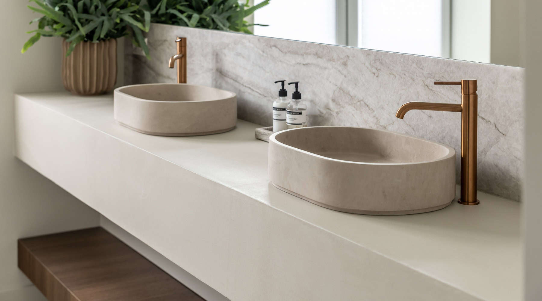 Microcement Colors for Mediterranean Homes: Discover the 5 Most Popular Shades