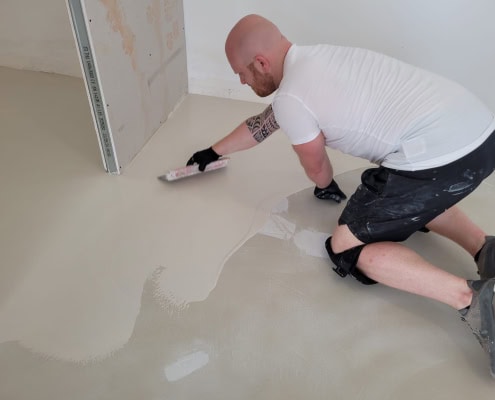 Epoxy Microcement Floor in 5 Steps